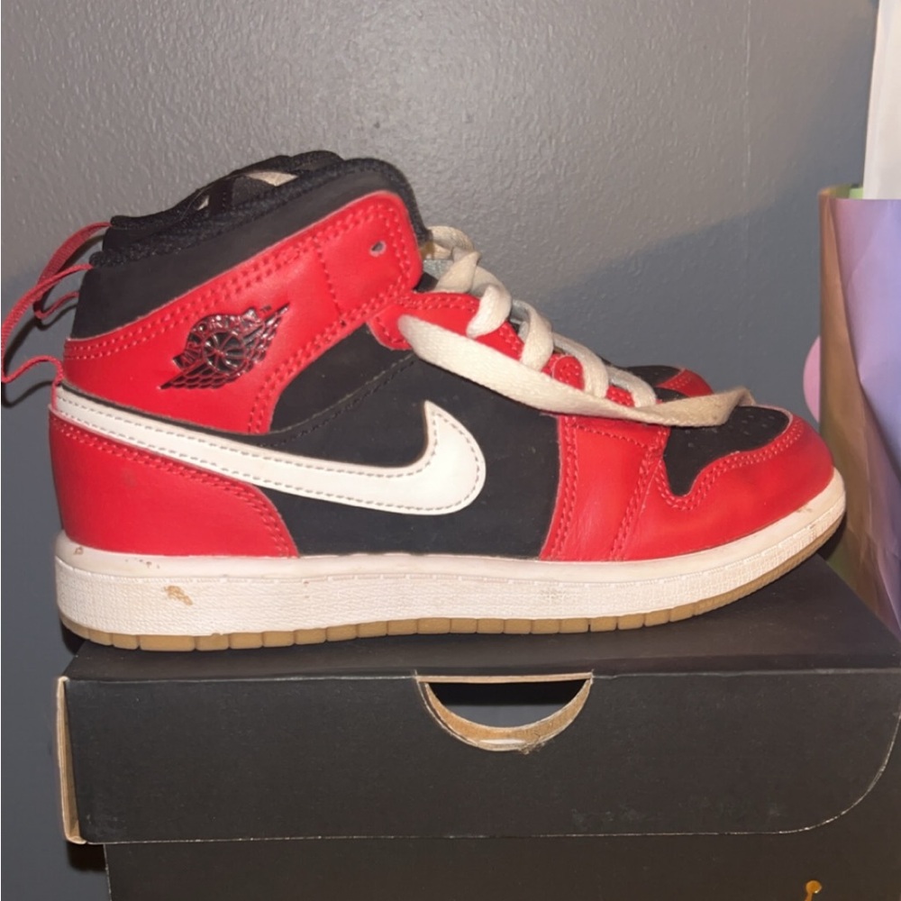Kids high top Nikes